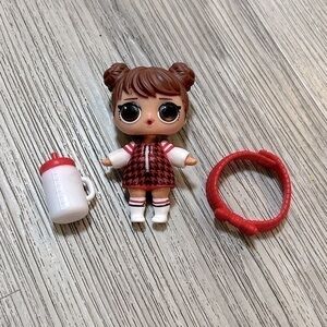 LOL Surprise!Under Wraps Eye Spy BABE IN THE WOODS Big Sister Doll w accessories